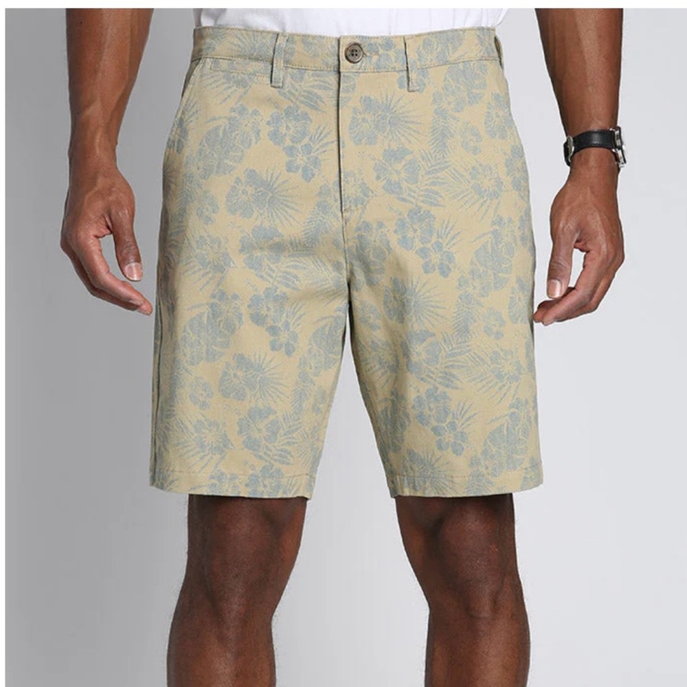 Printed Stretch Chino Short. MAKE ME AN OFFER!!!